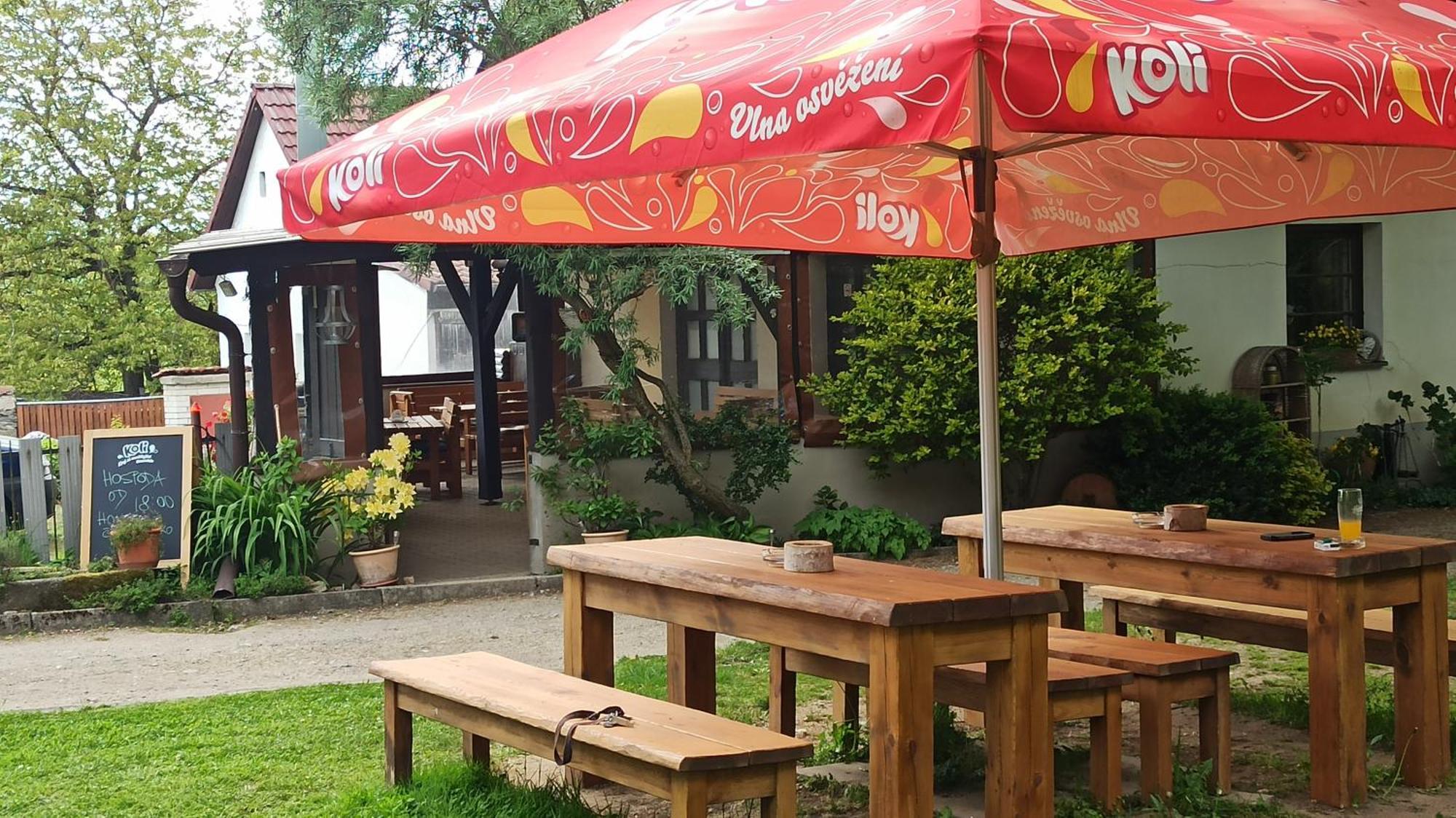 Penzion U Kostela Mlaka Bagian luar foto